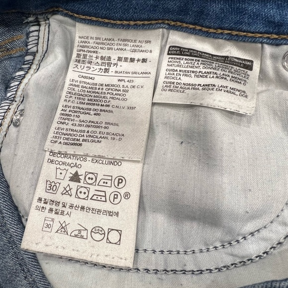 Levi’s Mid Rise Skinny Floral Embroidered Denim Jeans Woman's Size 28 - Picture 8 of 8